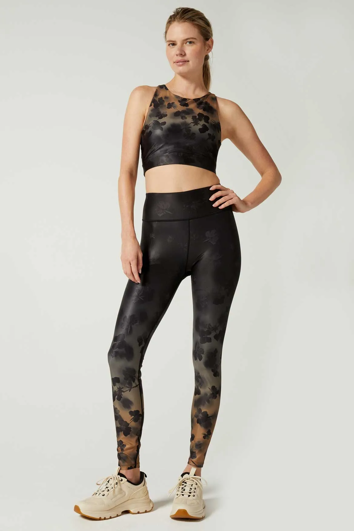 Camila Front Pocket Legging Floral Camo Sahara