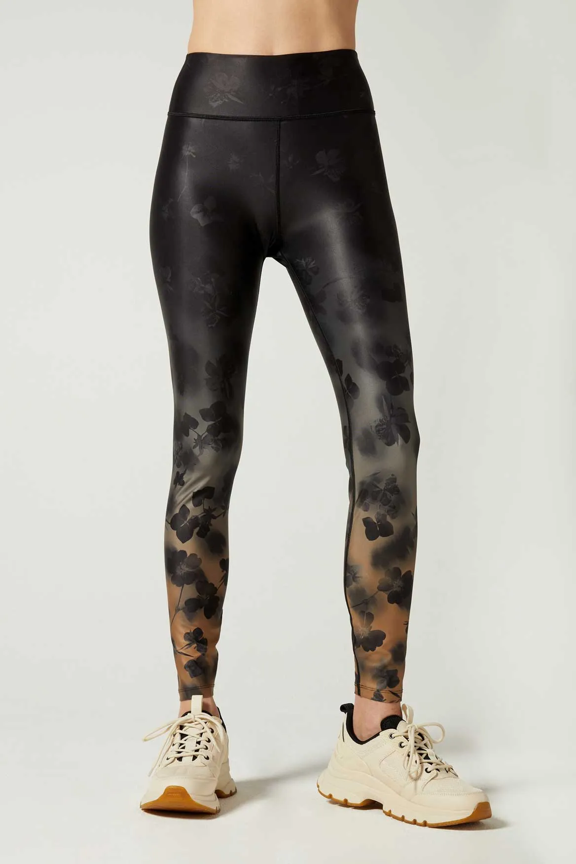 Camila Front Pocket Legging Floral Camo Sahara